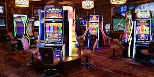 Dealer profesional memandu permainan baccarat di meja Live Casino sister123